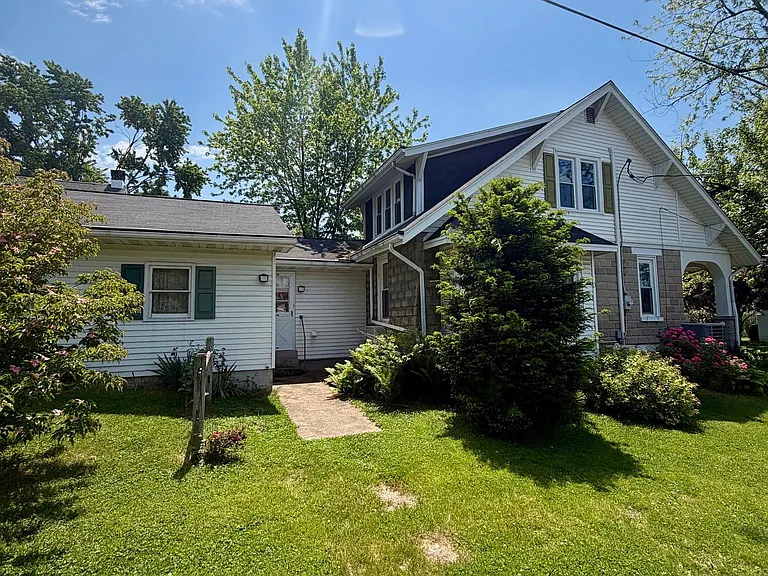 101 Roselawn Ave — Photo 5