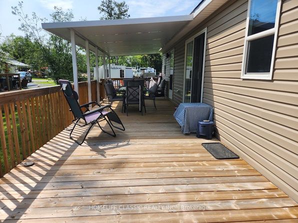 225 Platten Blvd, Scugog, ON L9L 1B4