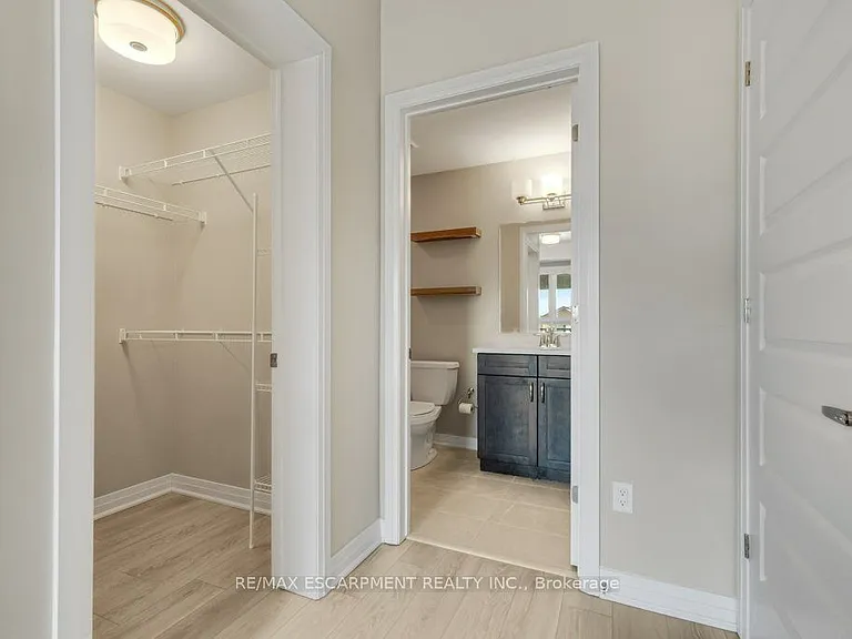 480 Gordon Krantz Ave #303 — Photo 20