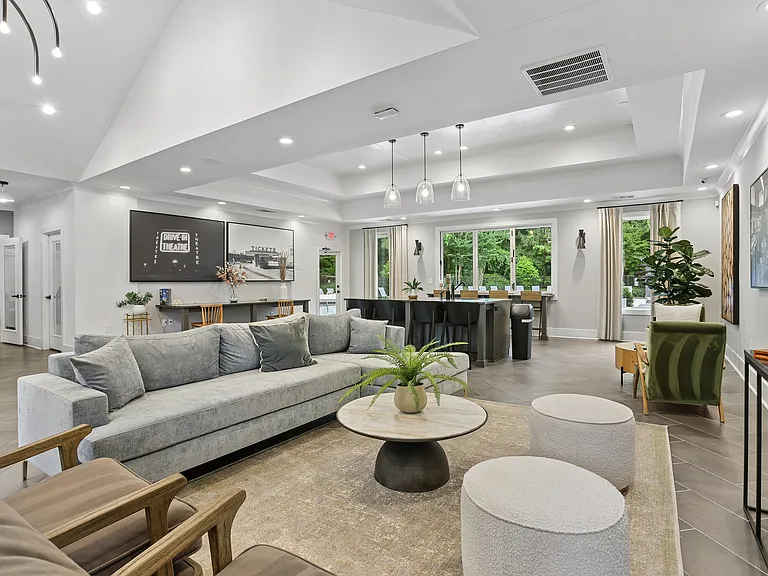 Avana Acworth — Photo 42