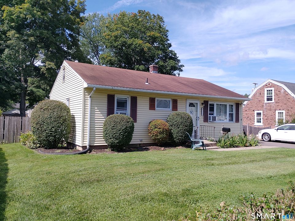 2nd image of 113 Cheshire Road