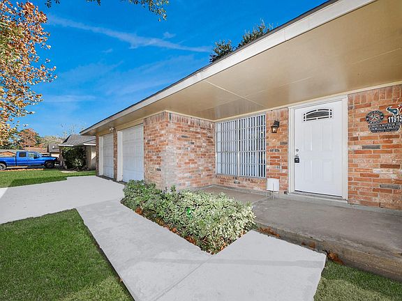4th image of 11915 Binghampton Dr
