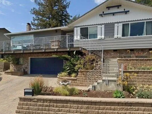 222 Hillcrest Rd, San Carlos, CA 94070