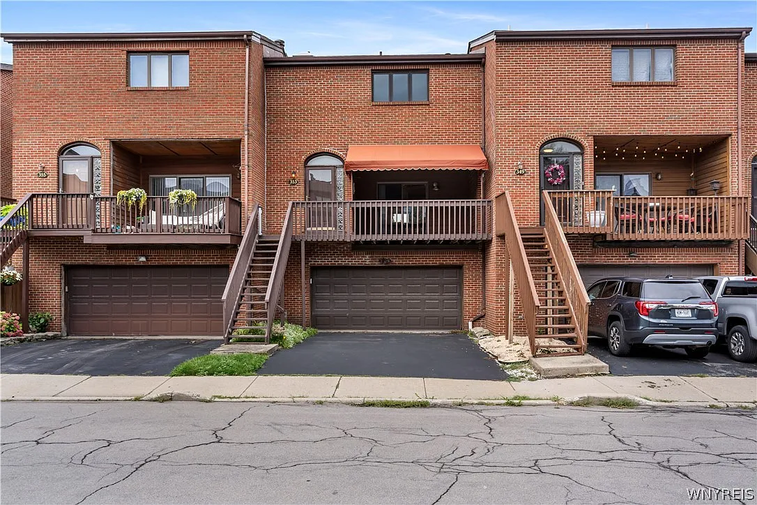 2 bed, 2.5 bath, 1534 sqft, $2,900 — Photo 2