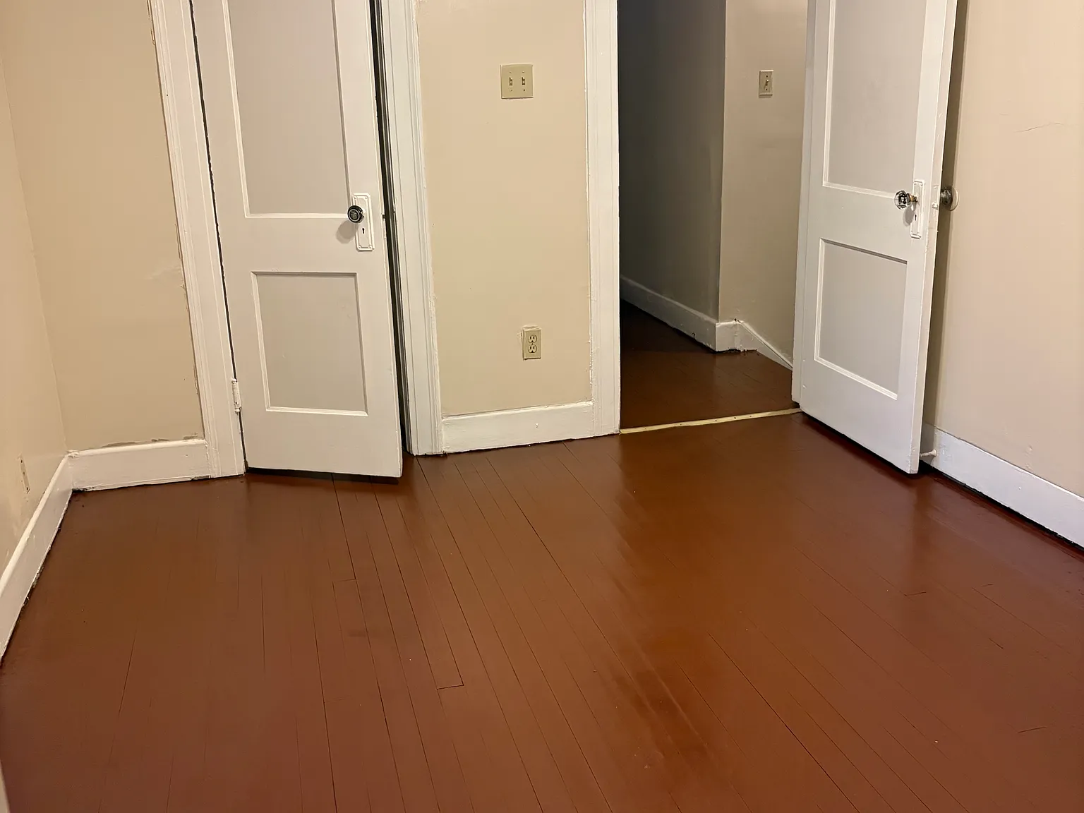 4 bed, 1300 sqft, $3,000 — Photo 4