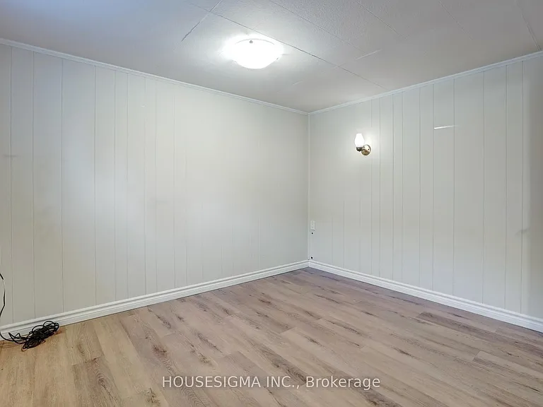 1388 Concession Rd #LOWER — Photo 17