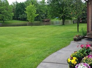 124 W Lake Rd SW, Etna, OH 43068