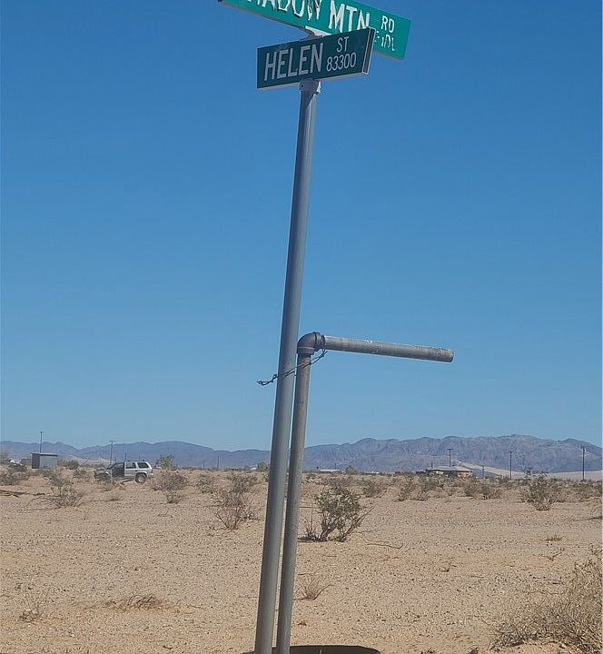 7 Shadow Mountain Rd, Twentynine Palms, CA 92277 MLS JT23160812 Zillow