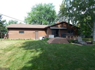 1938 Edgerton St, Saint Paul, MN 55117
