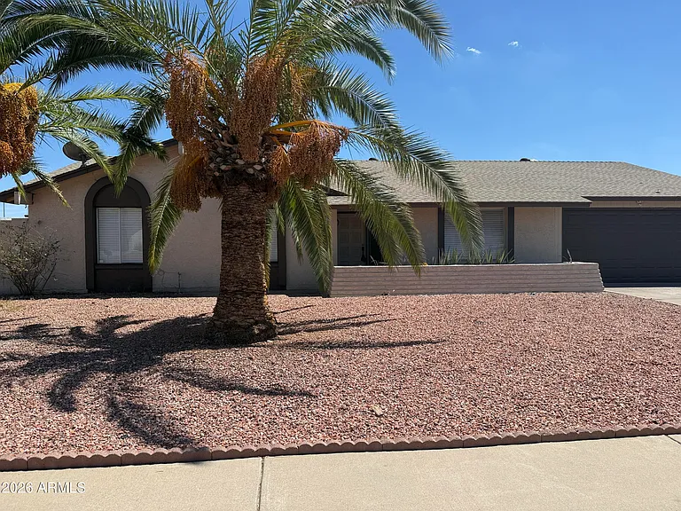 4731 W Paradise Ln — Photo 1