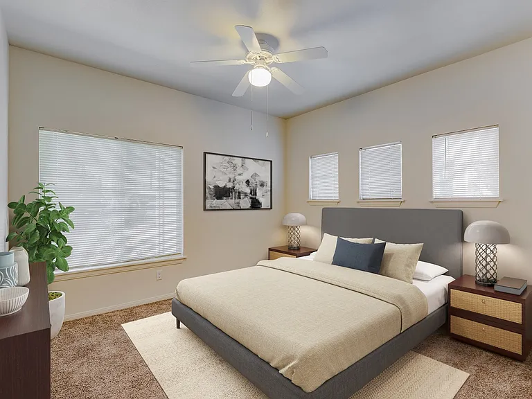 Sterling Pointe — Photo 3