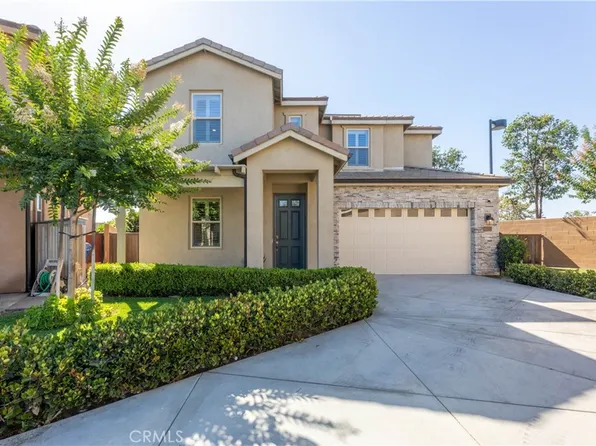 6301 Rancho Caballo Rd, Paramount, CA 90723