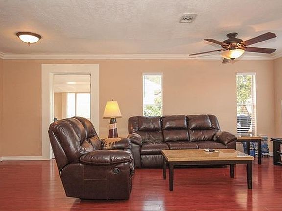 4th image of 9232 Dubois Blvd #2