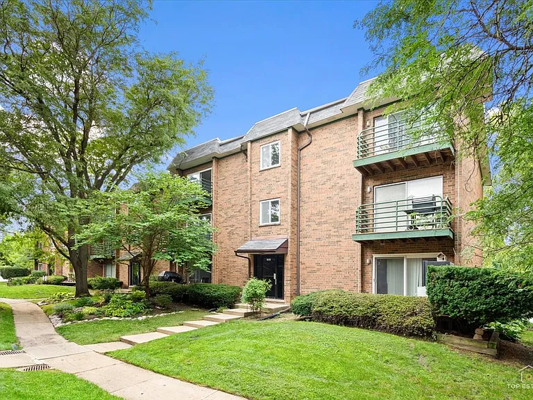 909 Buccaneer Dr #3 — Photo 22