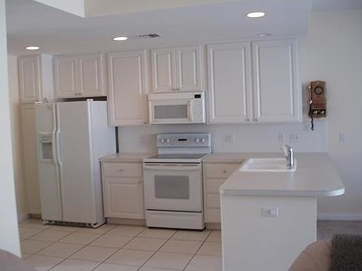 2nd image of 185 Waterford Dr