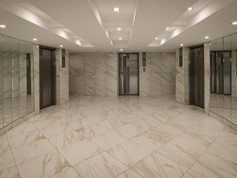 1276 Islington Ave — Photo 4