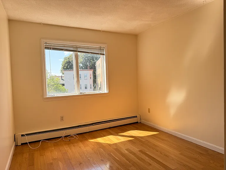 7 North St #2A — Photo 15