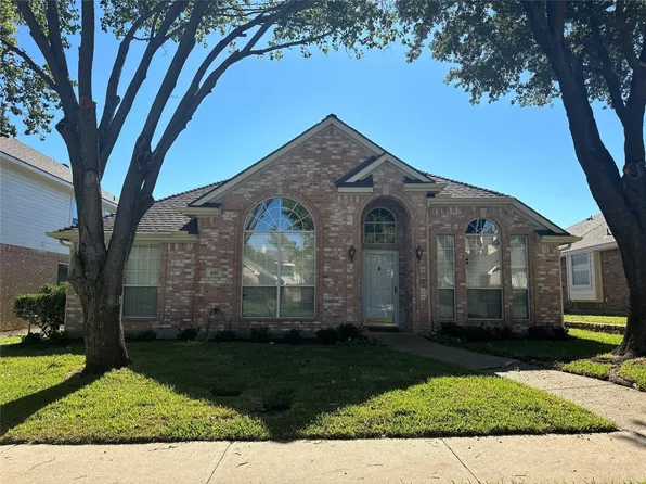 480 Crestview Point Dr, Lewisville, TX 75067