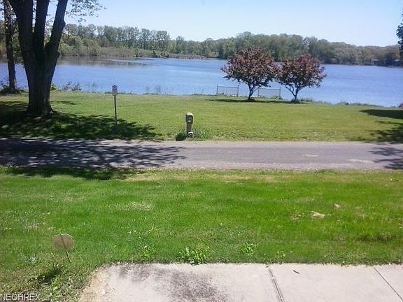 5th image of 3164 Lake Beach Blvd