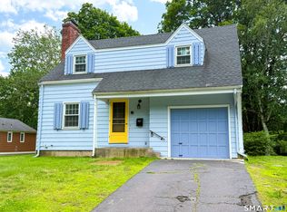 1657 Farmington Ave, Unionville, CT 06085