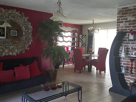 5th image of 6319 Spanish Oak Dr