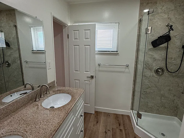 22861 Saticoy St — Photo 19