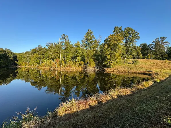 355 Eagle Point Cir, Cape Girardeau, MO 63701