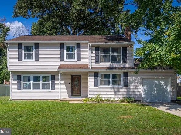 1409 Saint Matthews Dr, Westville, NJ 08093