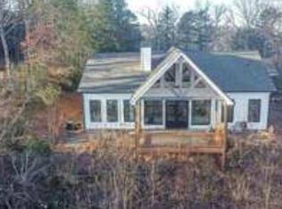 1335 Daybreak Rd, Cleveland, GA 30528