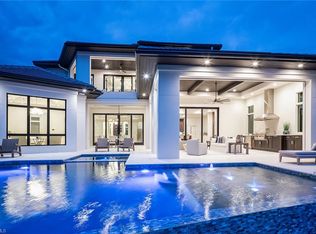 3103 Leeward Ln, Naples, FL 34103