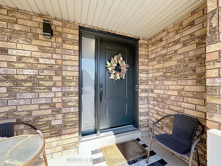 93 Komura Rd #UPPER — Photo 4