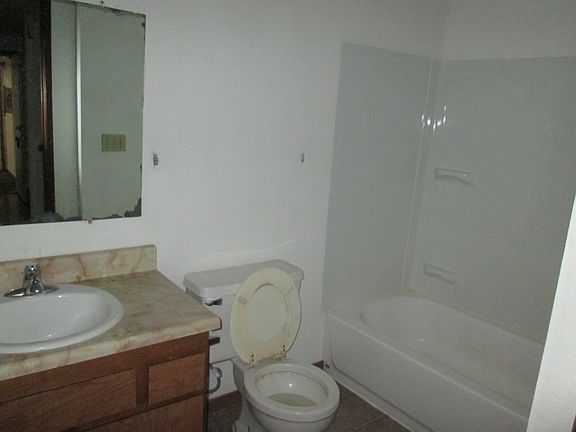 4th image of 1823 S 93rd St APT A