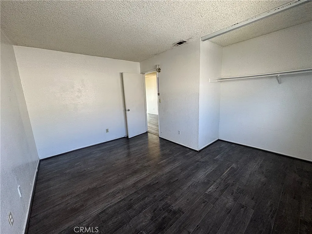 1 bed, 550 sqft, $1,675 — Photo 3