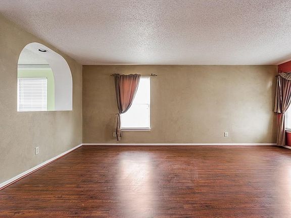 3rd image of 5954 Skyward Ln