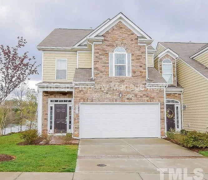 8030 Upper Lake Dr — Photo 1
