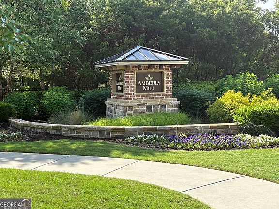 2nd image of 59 Braemore Mill Dr