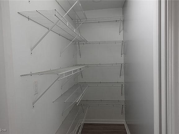 5th image of 5248 Elmwood Ave