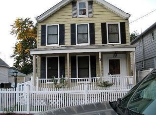 3 W 1st St, Keyport, NJ 07735