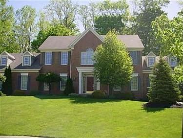 1st image of 190 Woodhaven Ct