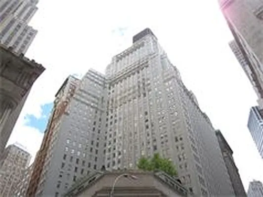 Sold by Massey Knakal | media 1