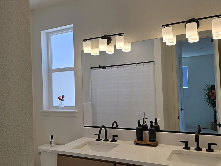 1731 Keystone Crest Ln — Photo 4