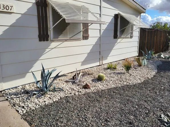 1307 S Hale Dr, Apache Junction, AZ 85120