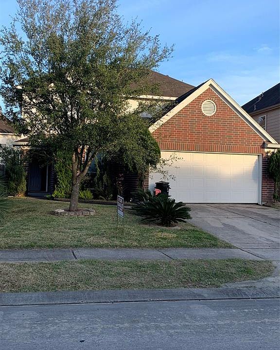 1st image of 20922 Foxwood Glen Ln