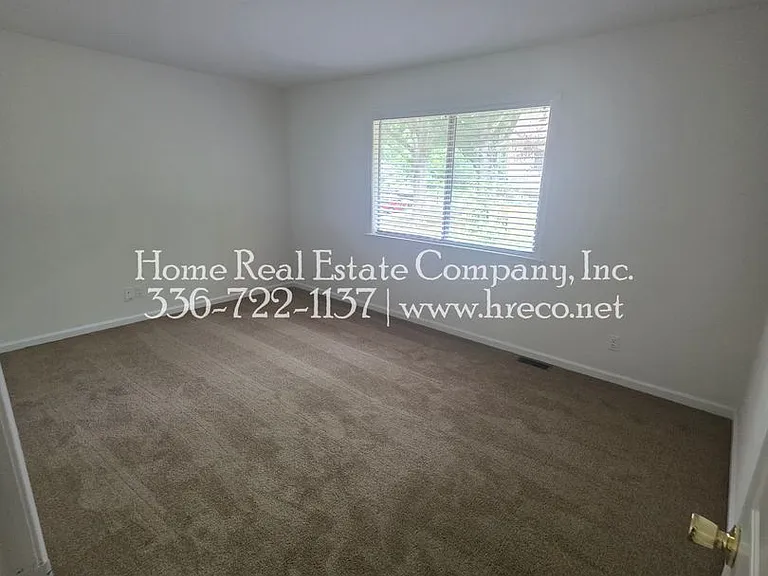1441 Brookwood Dr #A — Photo 9