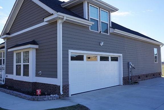 Garage and Spare Parking Spaces