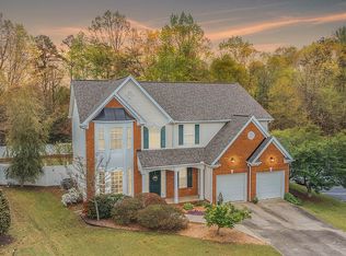 29 Lake Valley Ct, Simpsonville, SC 29681
