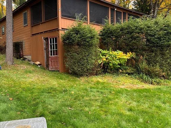 2nd image of 159 Columbian Rd