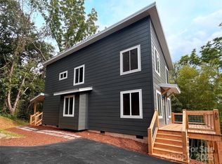 65 Moore Ave, Asheville, NC 28806