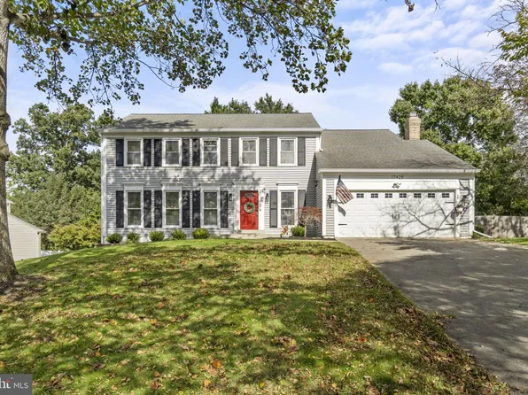 17425 Macduff Ave, Olney, MD 20832