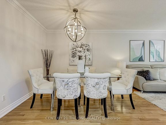 5th image of 116 Hollandview Trl